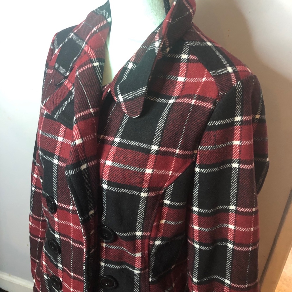 Women’s coat size medium